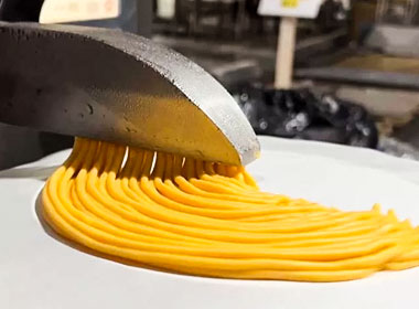 Key Factors to Consider When Choosing Baking Machinery for Your Business